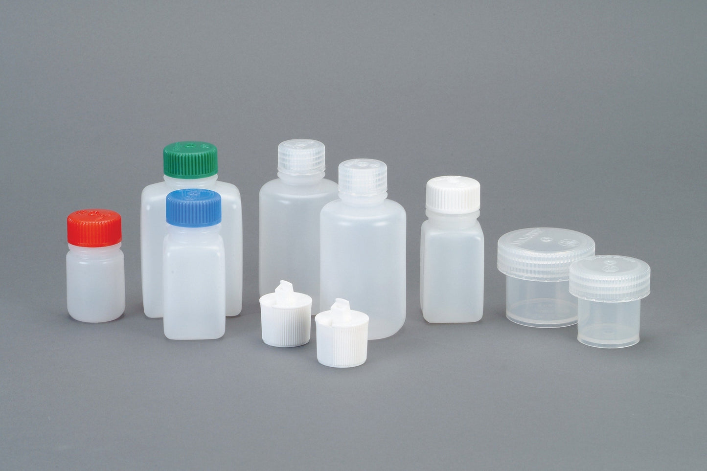 Medium Travel Kit - US 9015